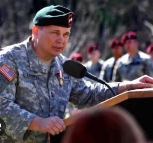 MG Gary Harrell at the Podium after receiving the Distinguished Service Medal- Ft. Bragg, NC.