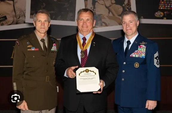 Gary receiving a Citation from SOCOM